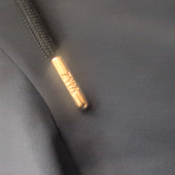 ZYIA Navy Peak Zipper Joggers (Short) 24" XXS - Picture 3 of 7